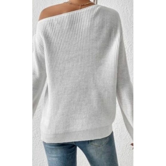 White Asymmetric Neck Lantern Sleeve Pullovers - Picture 4 of 4